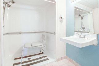 super 8 by wyndham springfield battlefield