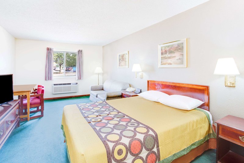 super 8 by wyndham springfield battlefield