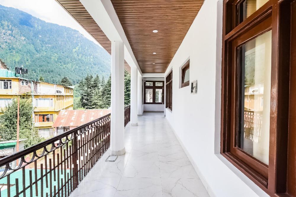 hotel devidyar