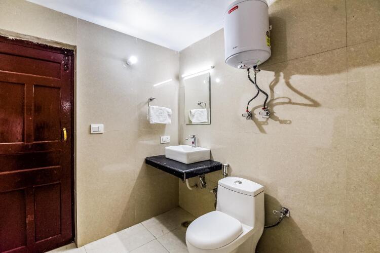 hotel devidyar