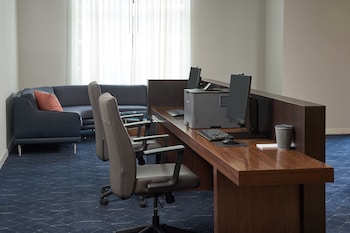 Courtyard Glassboro Rowan University,Folcroft>>Burlington County,3 star