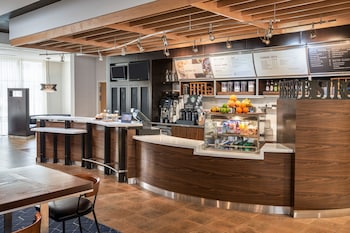 courtyard glassboro rowan university