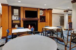 fairfield inn and suites by marriott carlsbad