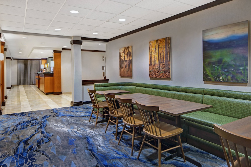 fairfield inn and suites by marriott carlsbad