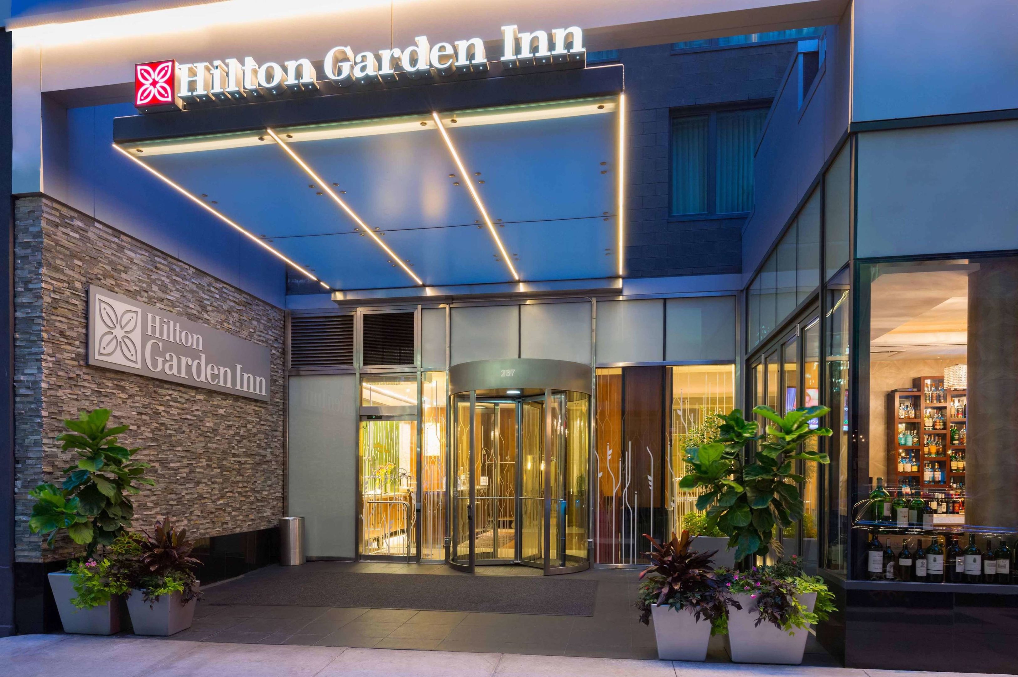hilton garden inn new york central park south midtown west