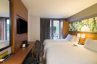 hilton garden inn new york central park south midtown west