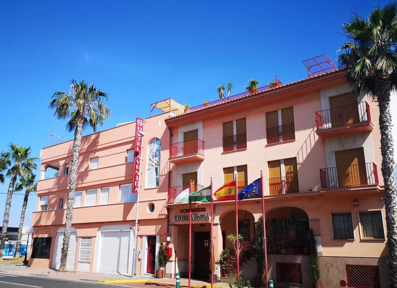 hotel avenida tropical