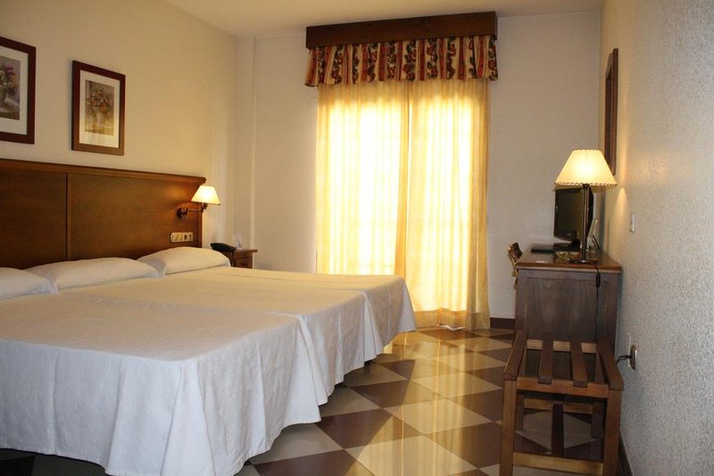 hotel avenida tropical