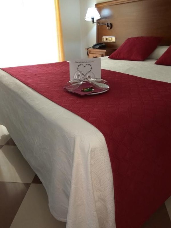 hotel avenida tropical