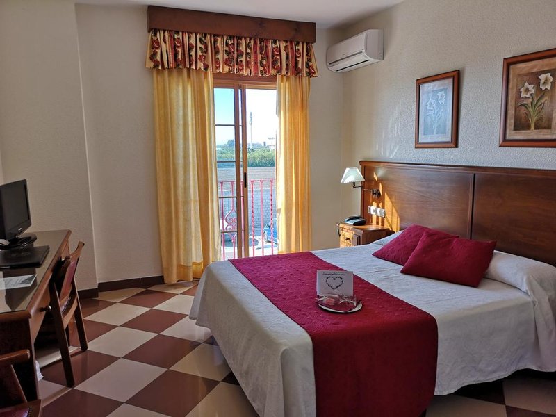 hotel avenida tropical