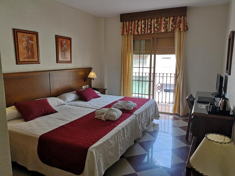 hotel avenida tropical