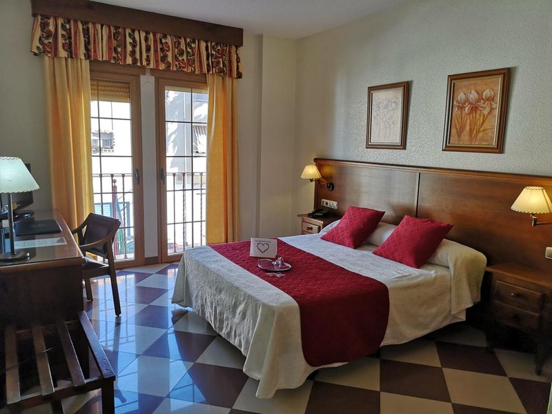 hotel avenida tropical