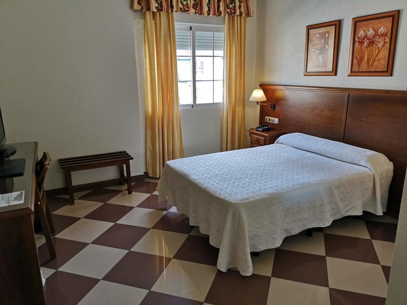 hotel avenida tropical