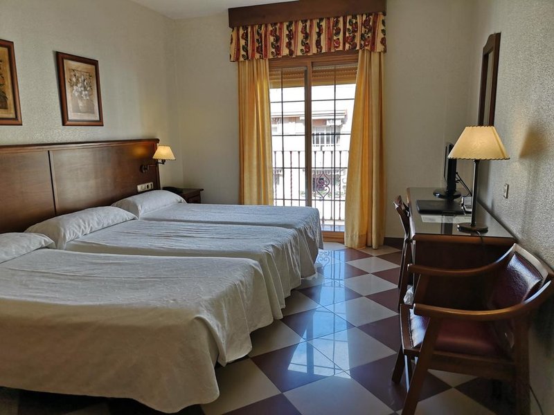 hotel avenida tropical