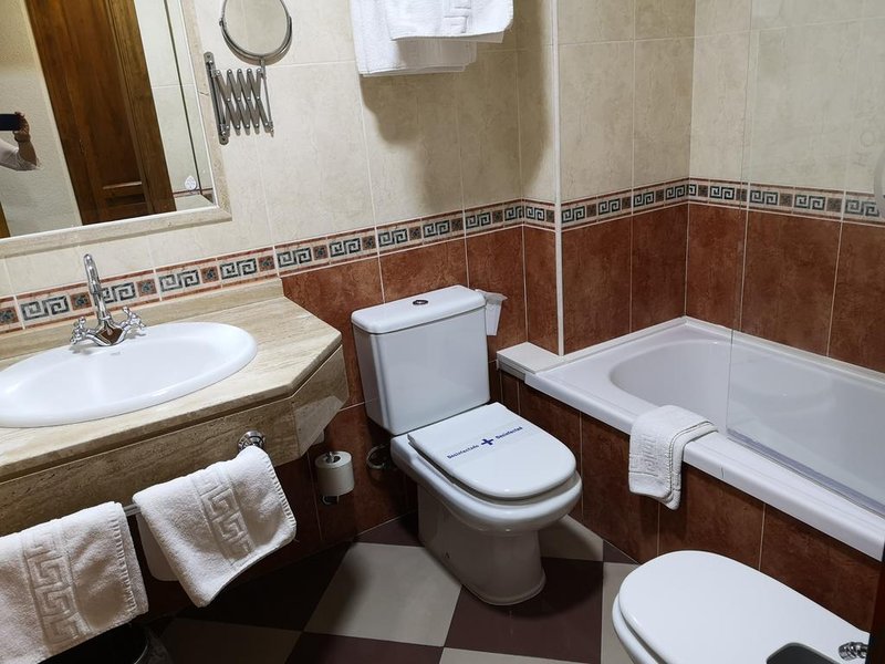 hotel avenida tropical