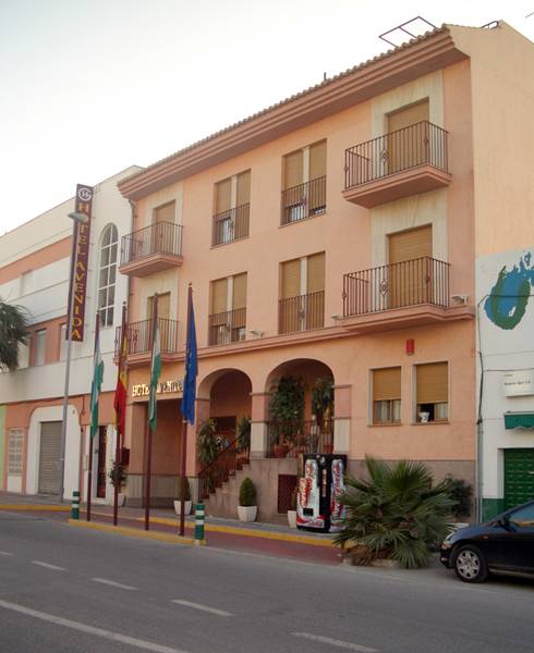 hotel avenida tropical