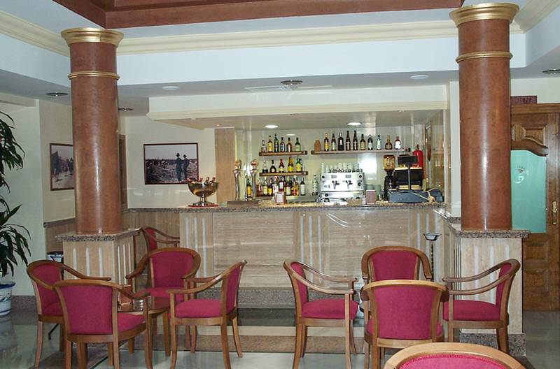 hotel avenida tropical