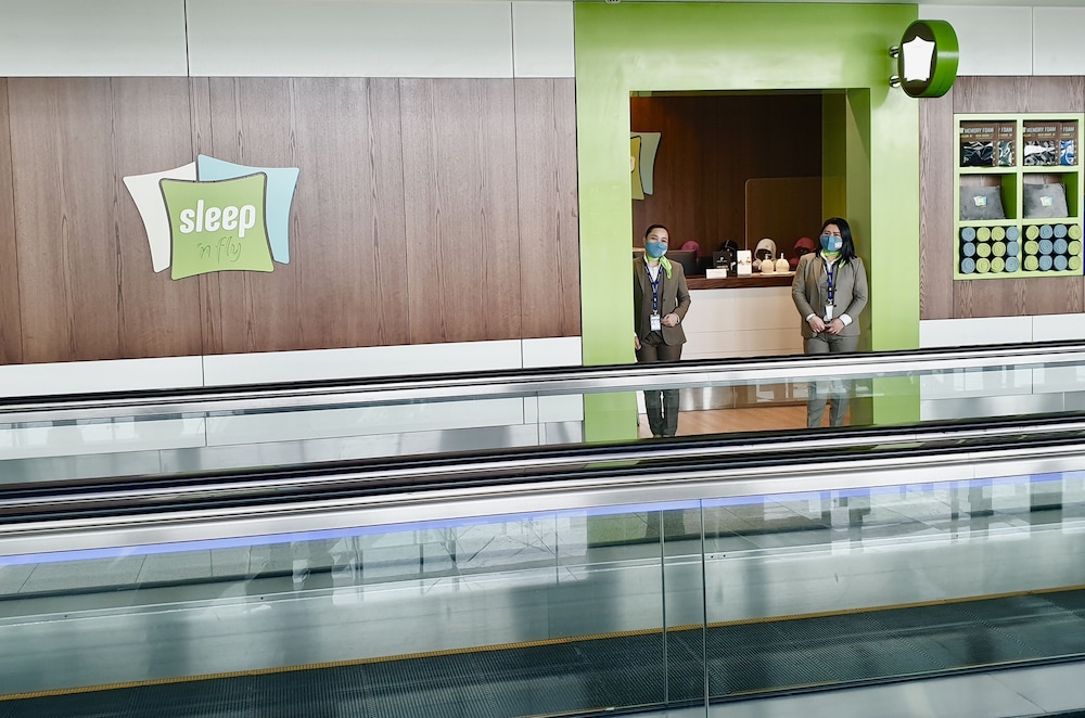 sleep n fly sleep lounge and showers d gates terminal 1 transit only