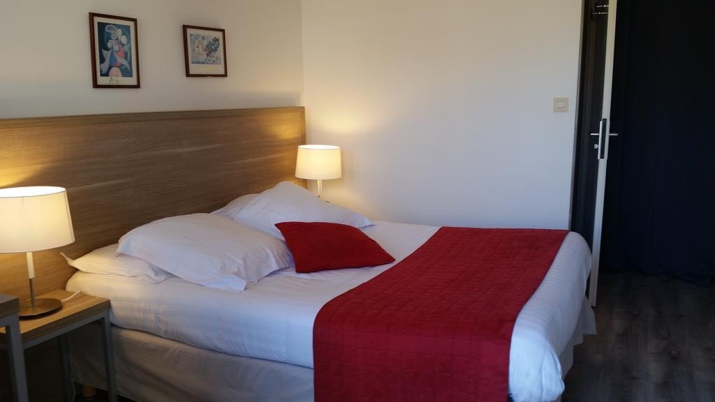 hotel les comtes de pardiac