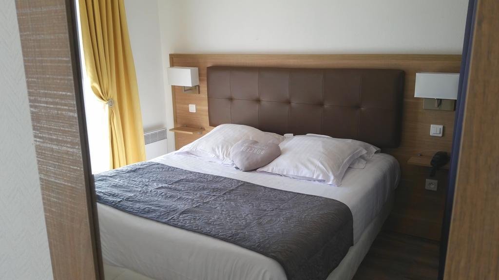 hotel les comtes de pardiac