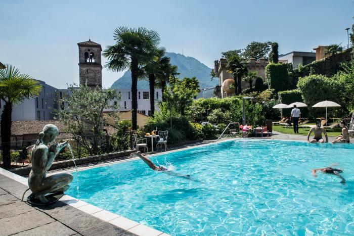 international au lac historic lakeside hotel