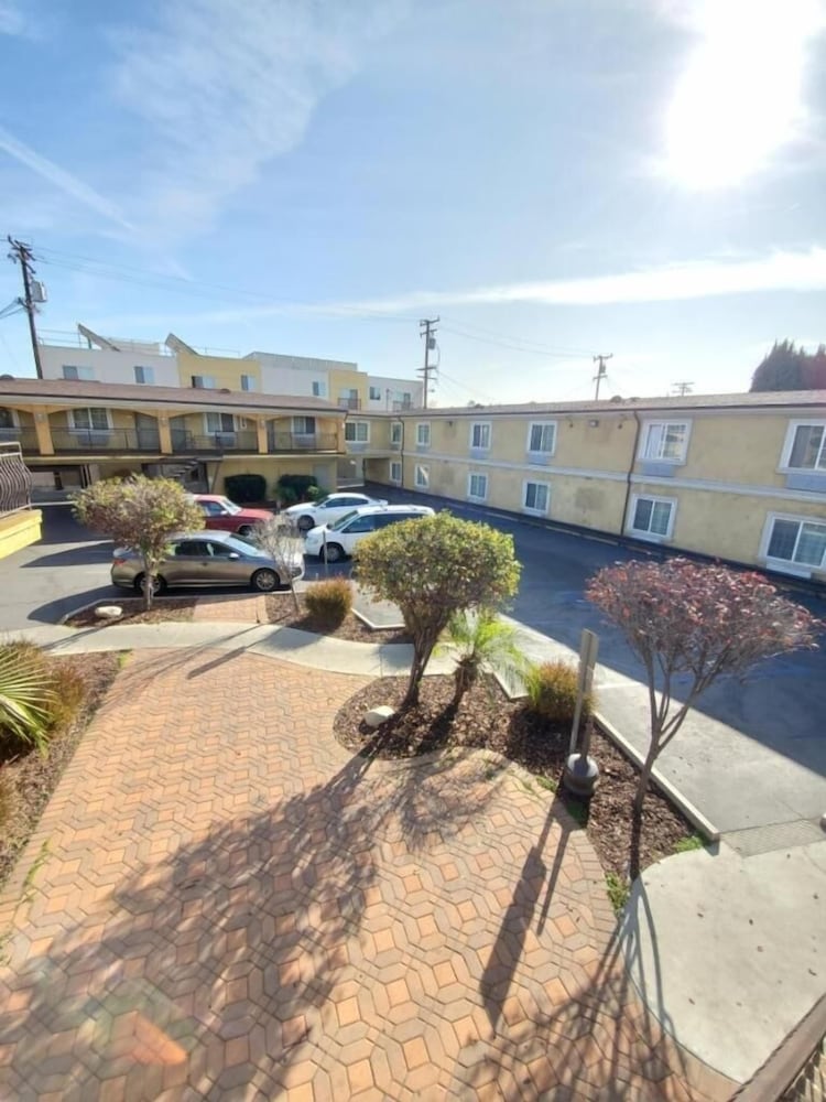 santa fe inn los angeles