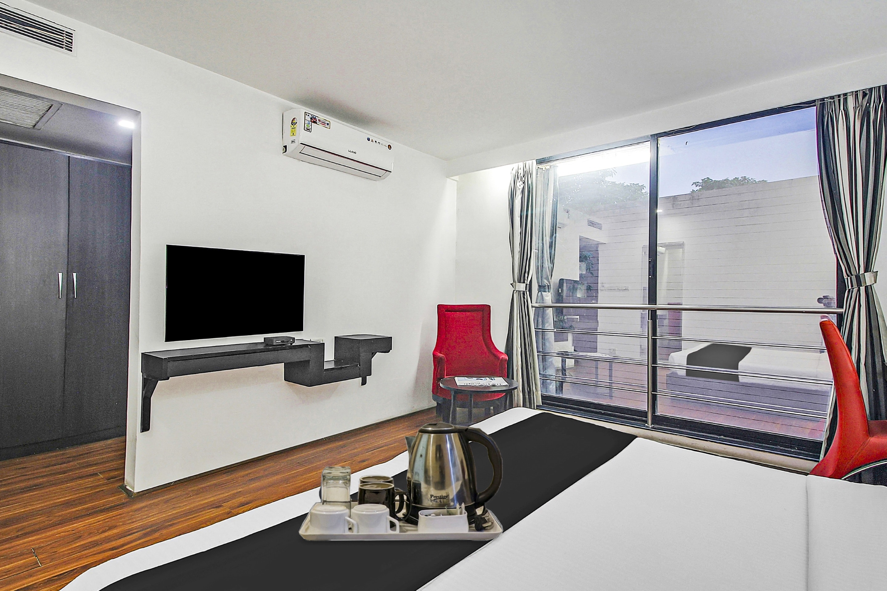 super townhouse oak ballygunge formerly hotel lovelock