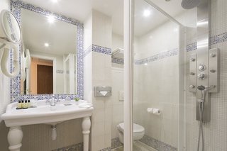 hotel kleber champs elysees tour eiffel paris