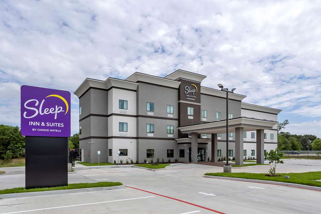 Sleep Inn & Suites