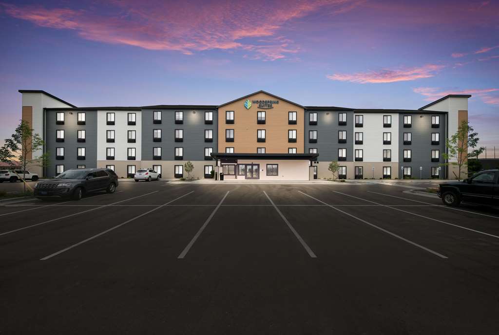Woodspring Suites Meridian,,2.5 star
