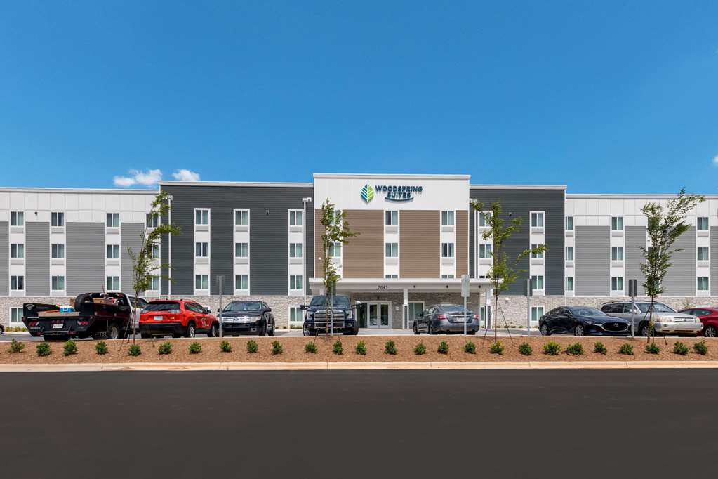 Woodspring Suites Concord-Charlotte Speedway,,2.5 star