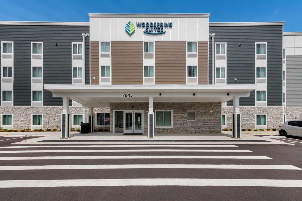 Woodspring Suites Concord-Charlotte Speedway,,2.5 star