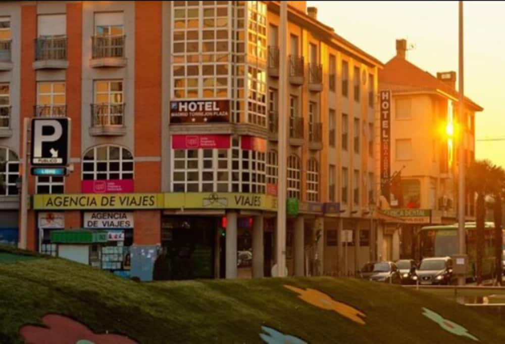 hotel madrid torrejon plaza