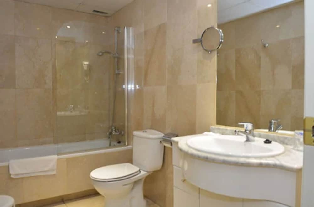 hotel madrid torrejon plaza