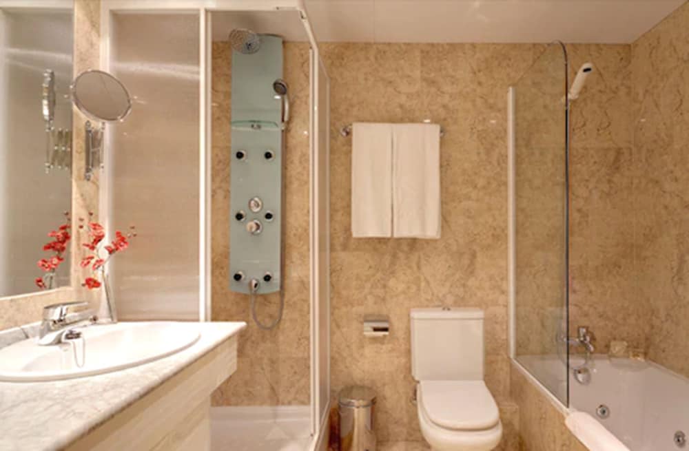 hotel madrid torrejon plaza