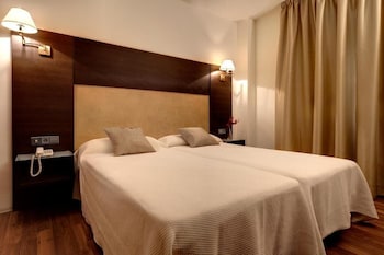 hotel madrid torrejon plaza