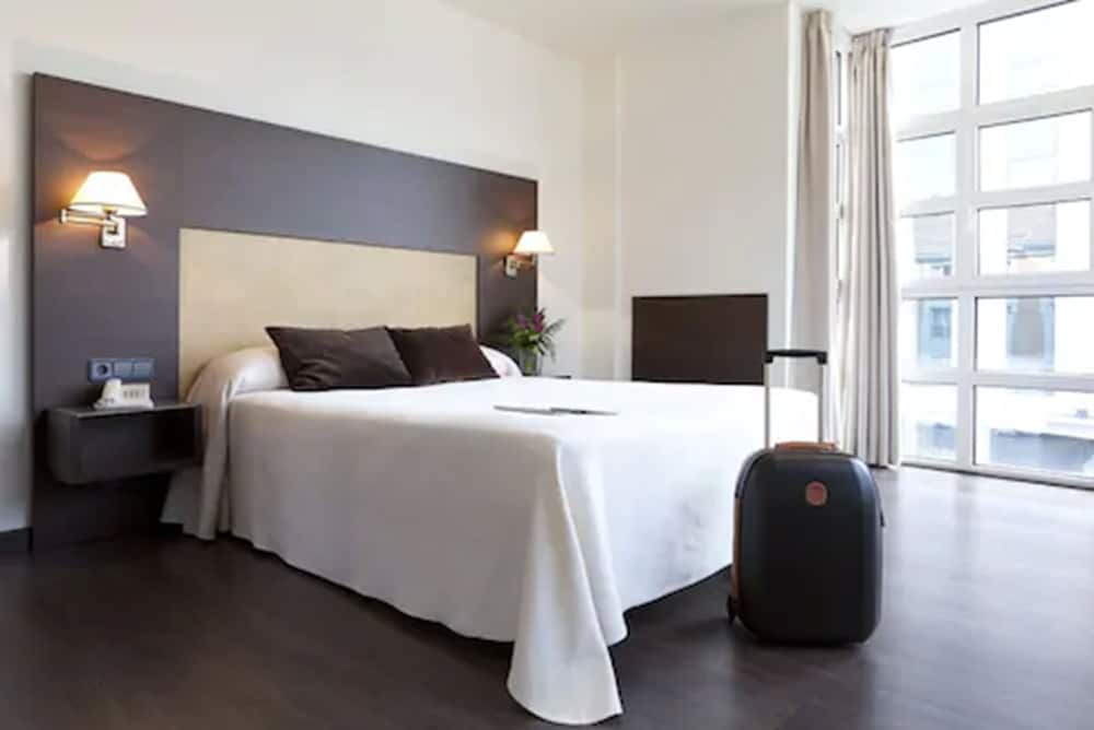 hotel madrid torrejon plaza
