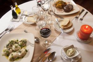 Hotel Nevada Bariloche,San Carlos De Bariloche>>Rio Negro,4 star