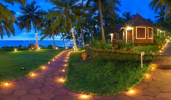 soma manaltheeram ayurveda beach village