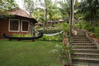 soma manaltheeram ayurveda beach village