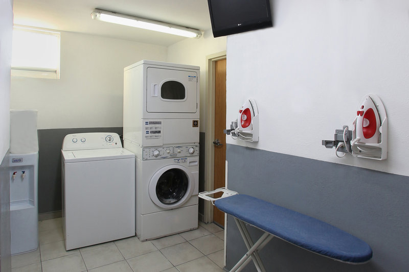 one queretaro plaza galerias