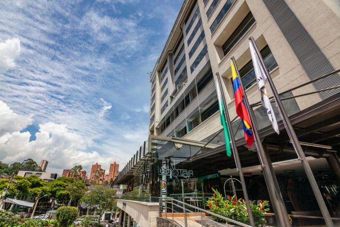 diez hotel categoria colombia