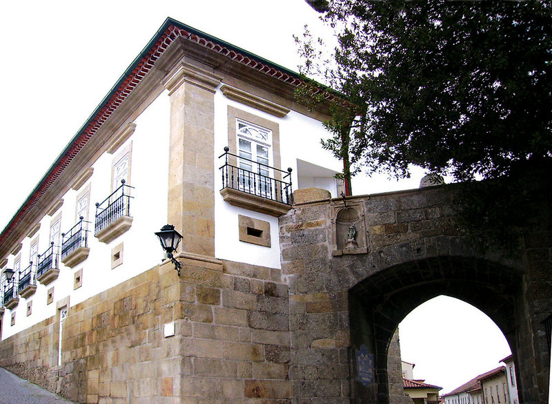 Montebelo Palacio Dos Melos Viseu Historic Hotel