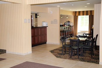 cobblestone inn and suites bloomfield