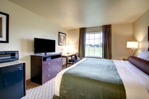cobblestone inn and suites bloomfield