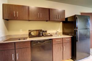cobblestone inn and suites bloomfield