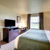 cobblestone inn and suites bloomfield