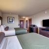 cobblestone inn and suites bloomfield