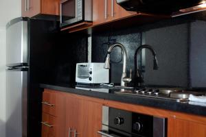travelers suites edificio fontana plaza