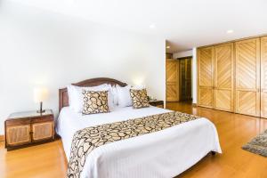travelers suites edificio fontana plaza